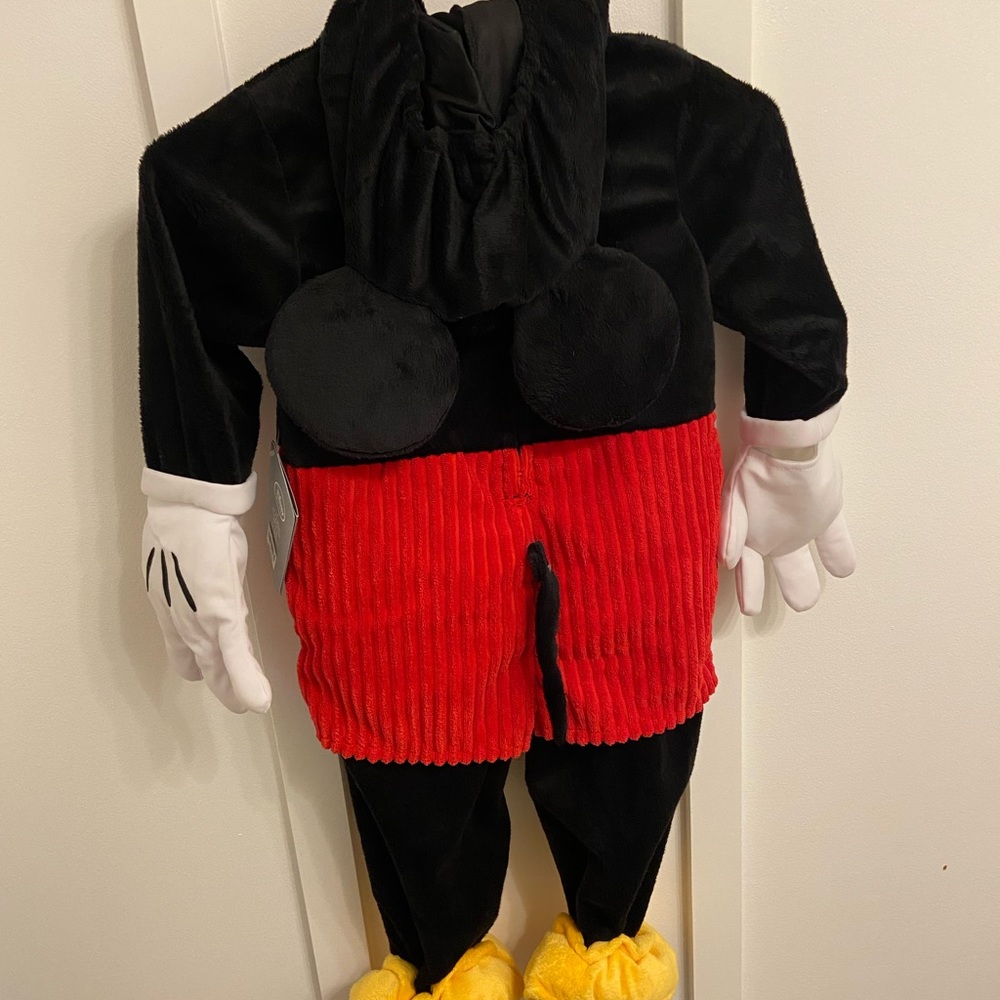 NWT Disney Mickey Mouse costume - little kids size 3